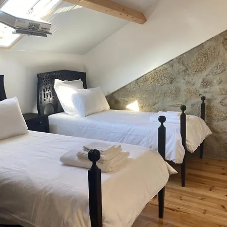 Quinta De S Miguel 'casa Das Oliveiras' Fundão