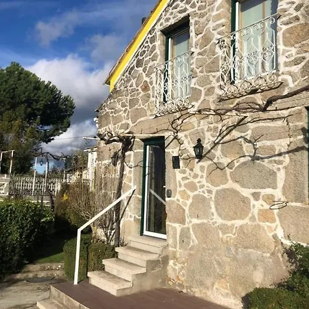 Quinta De S Miguel 'casa Das Oliveiras' Fundão